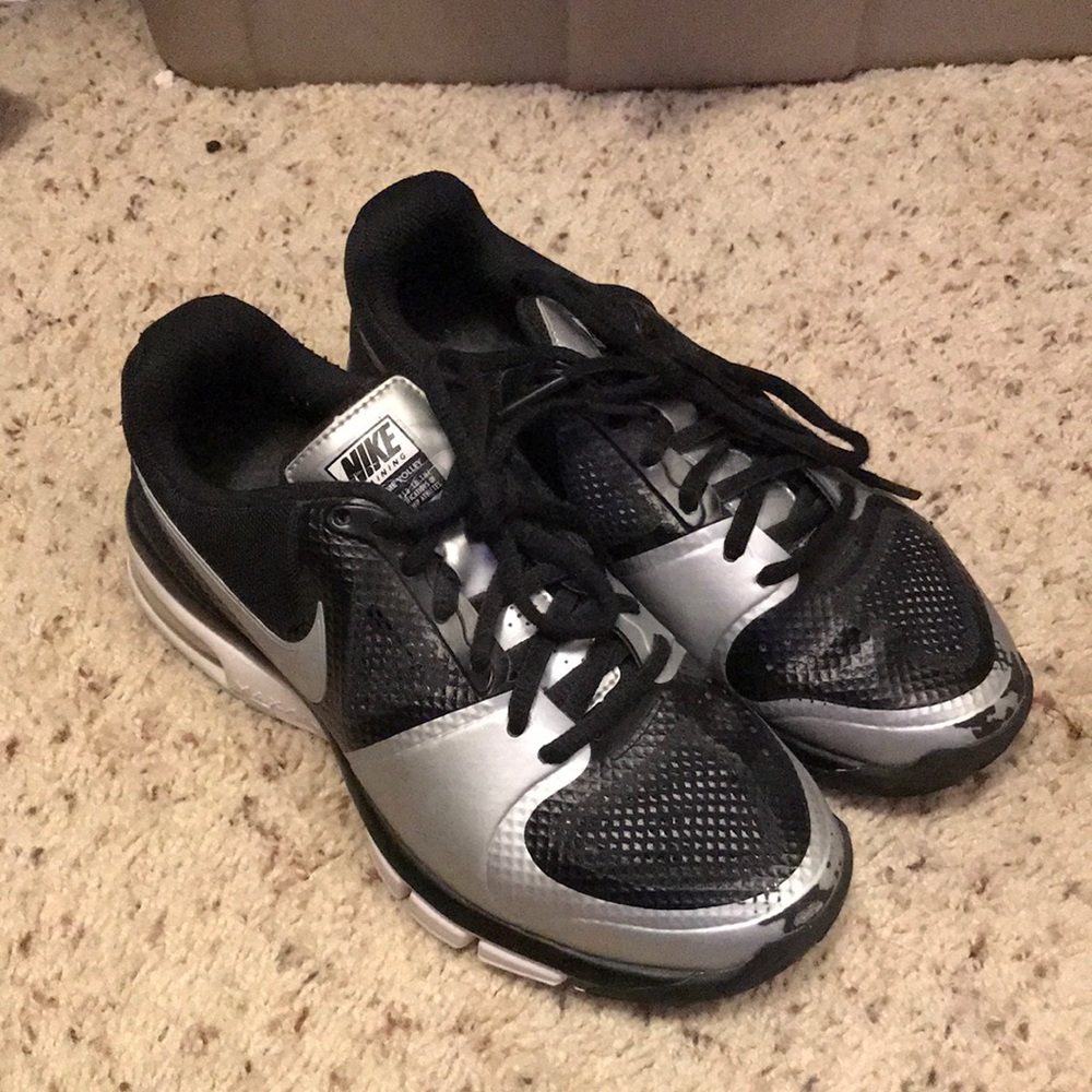 Used Nike Volleyball Shoes